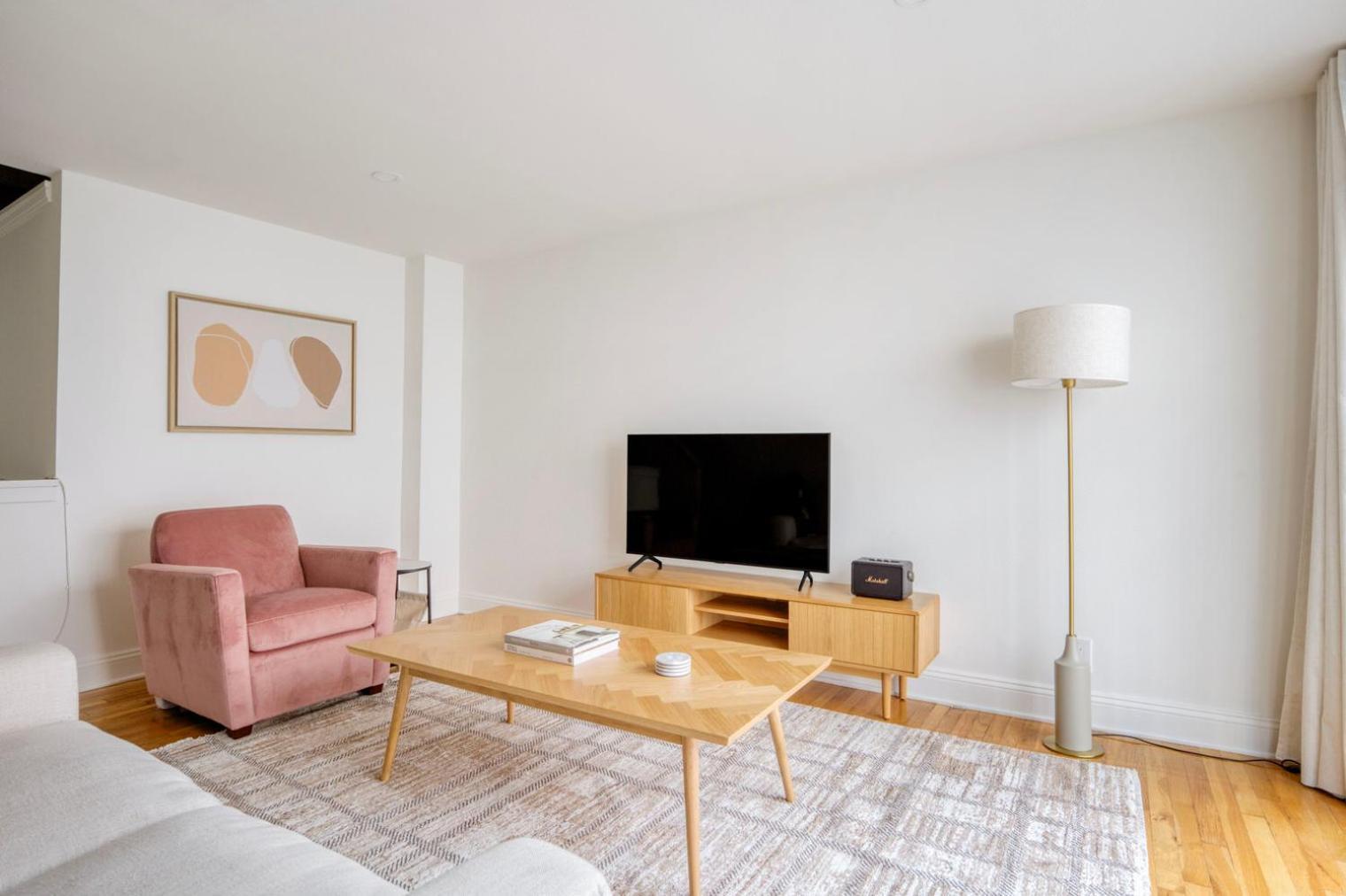 Midtown East 1br W Elevator Wd Nr Park Ave Nyc-1291 *
